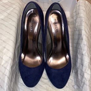 Maurices Faux Suede Navy Blue pumps sz 7.5
